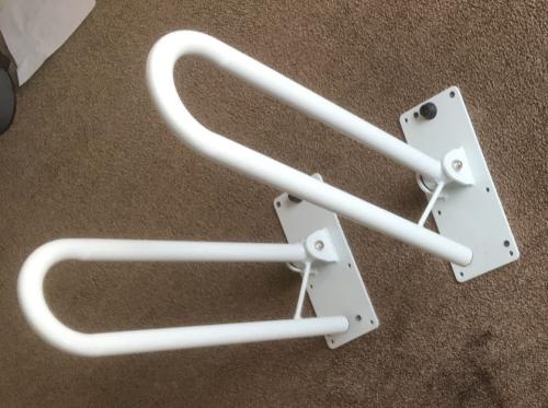 Opklapbare toiletbeugels