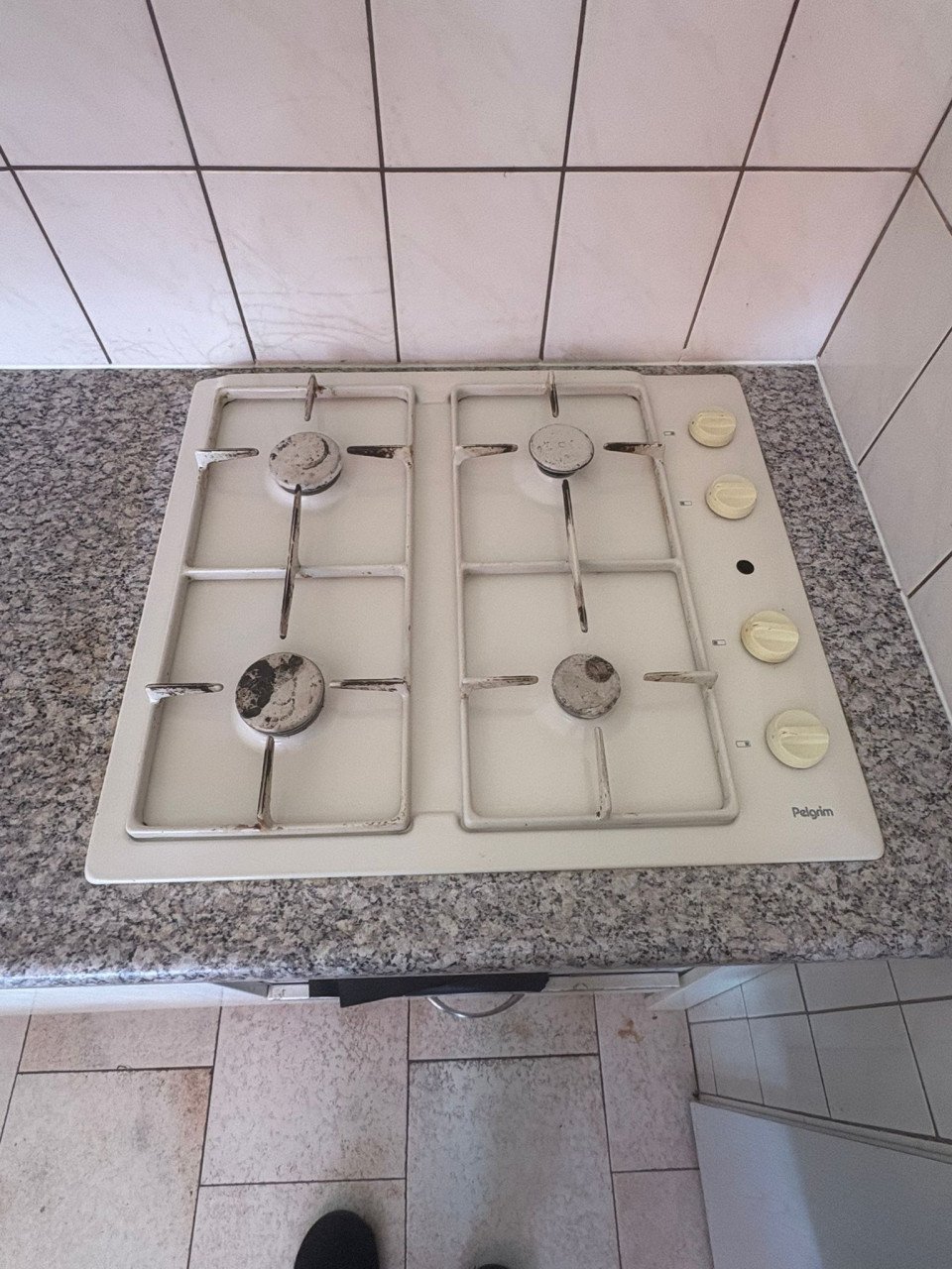 Gratis afhalen en zelf demonteren, gebruikte keuken