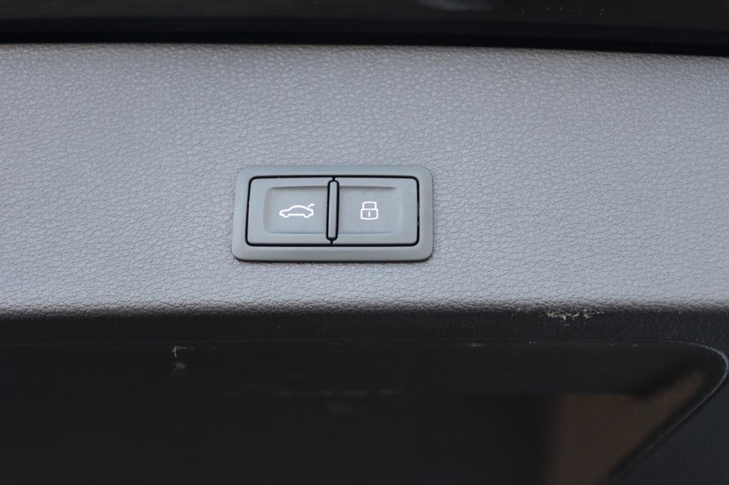 Audi Q2 35 tfsi s edition 150pk s-tronic