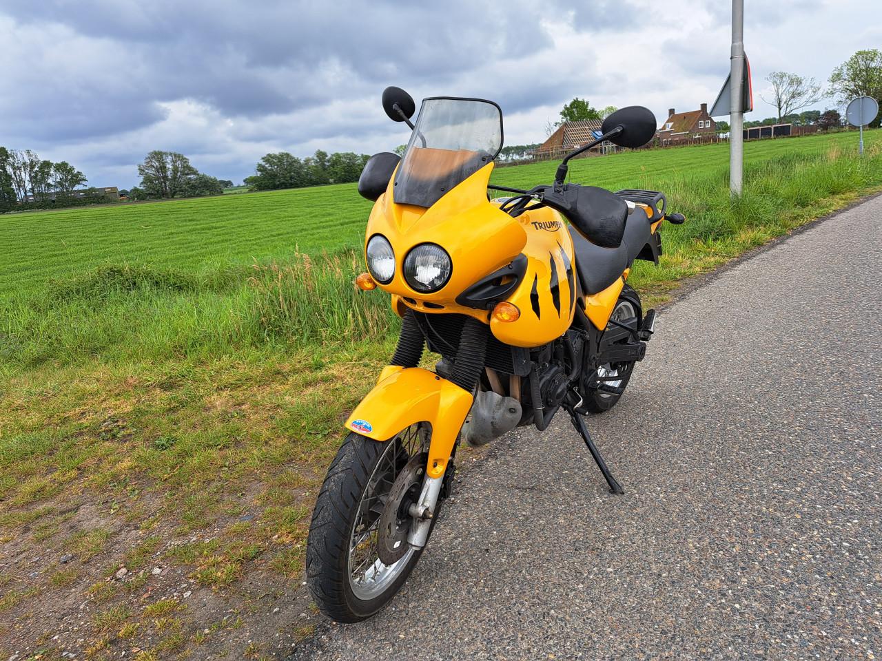 Triumph Tiger 955i met Topkoffer (inruil mogelijk!)