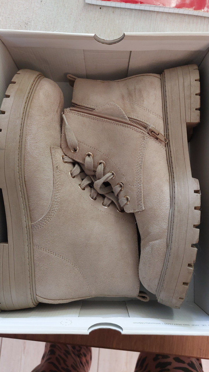 Hoge beige boots 39