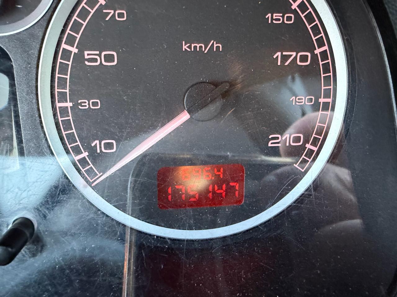 Peugeot 307 1.6 | Automaat |5-Deurs |APK | NAP | Airco | Lage KM | Trekhaak