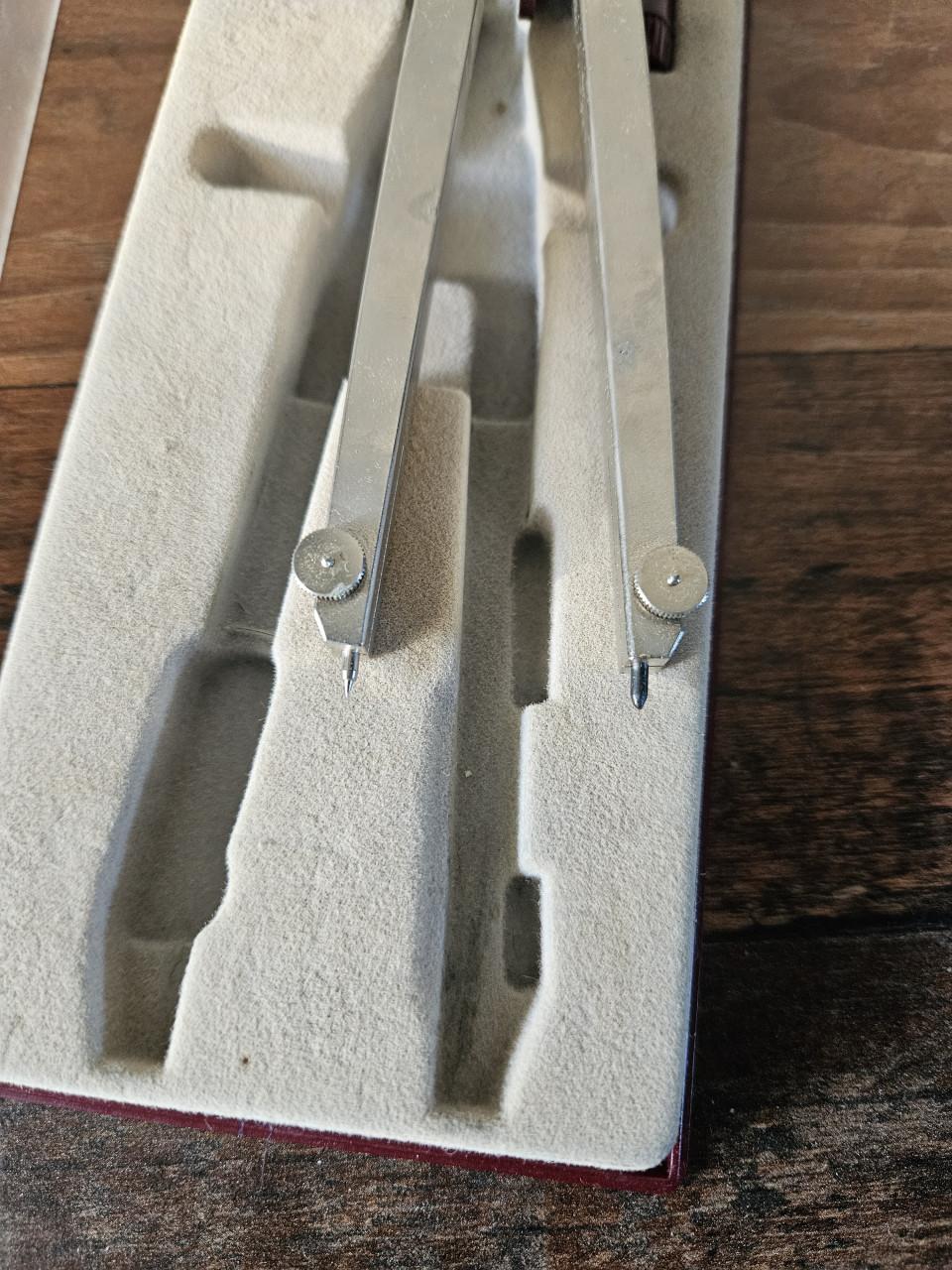 Vintage Rotring centrosnelverstelpasser in originele doos