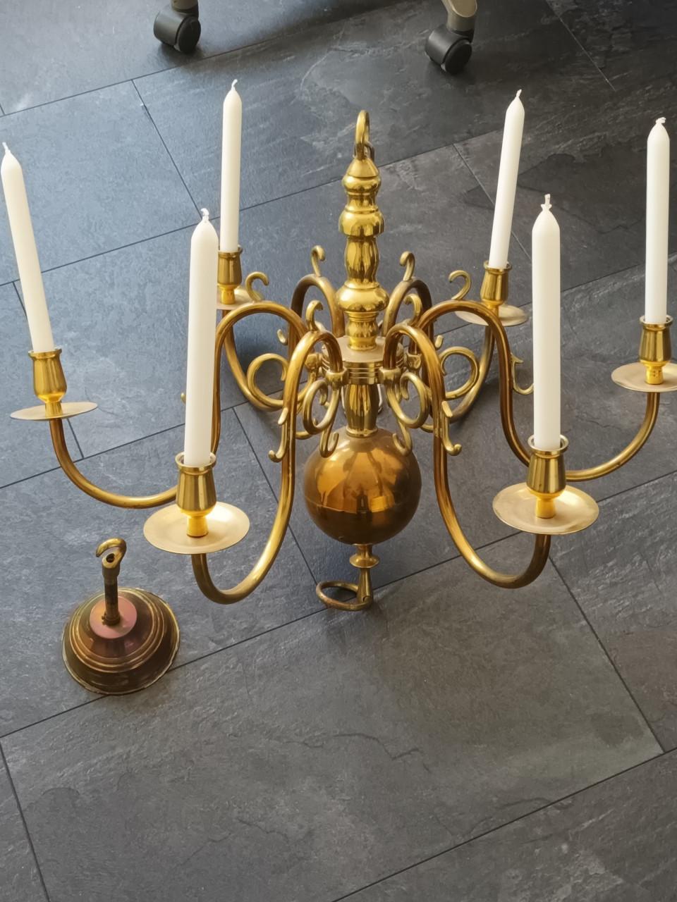 ANTIEKE KOPEREN KAARSENKROON