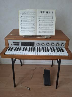 Philicorda orgel GM751