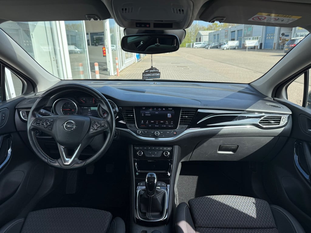 Opel Astra 1.4 innovation
