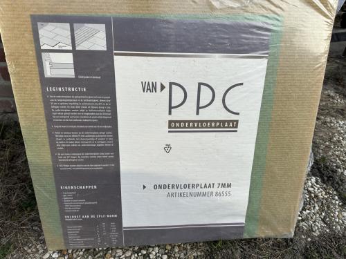 Laminaat 10m2 + ondervloer gratis afhalen