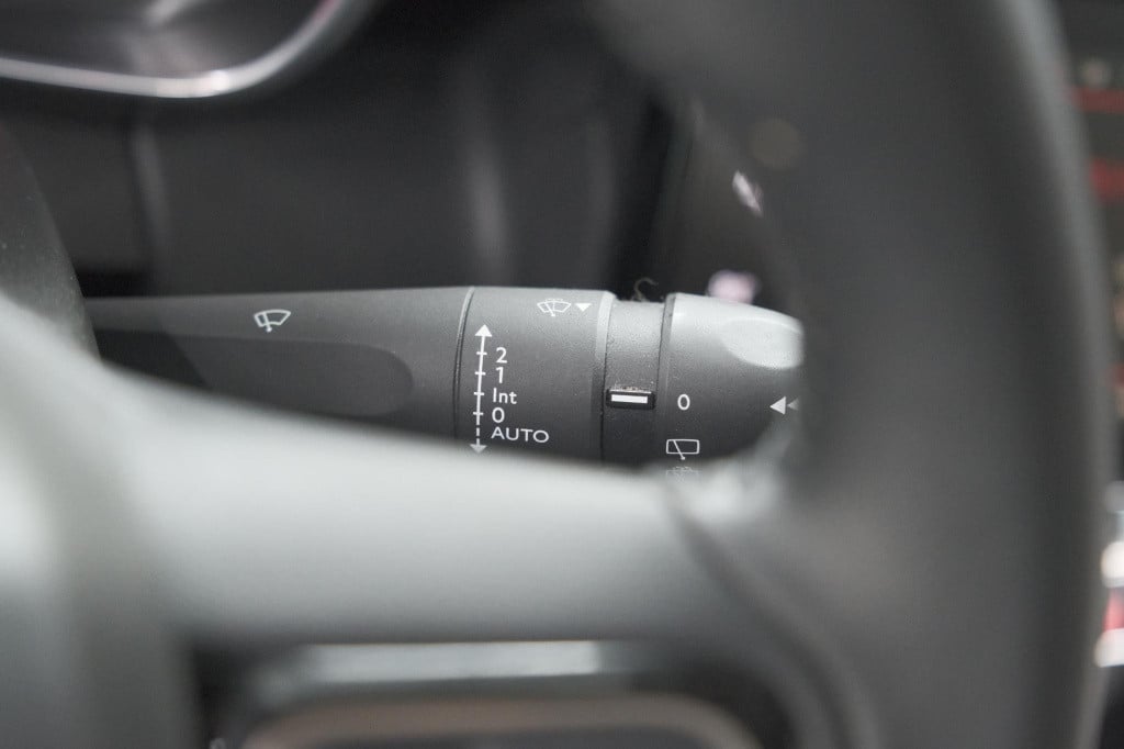 Citroen C3 Aircross puretech 110 feel | trekhaak | camera | apple carplay