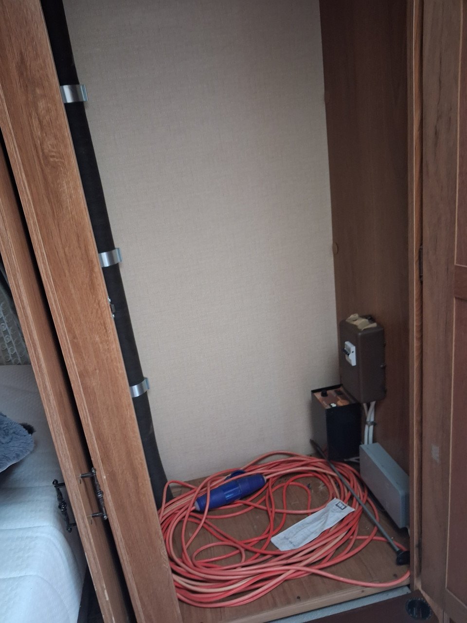 Te koop goedkope caravan