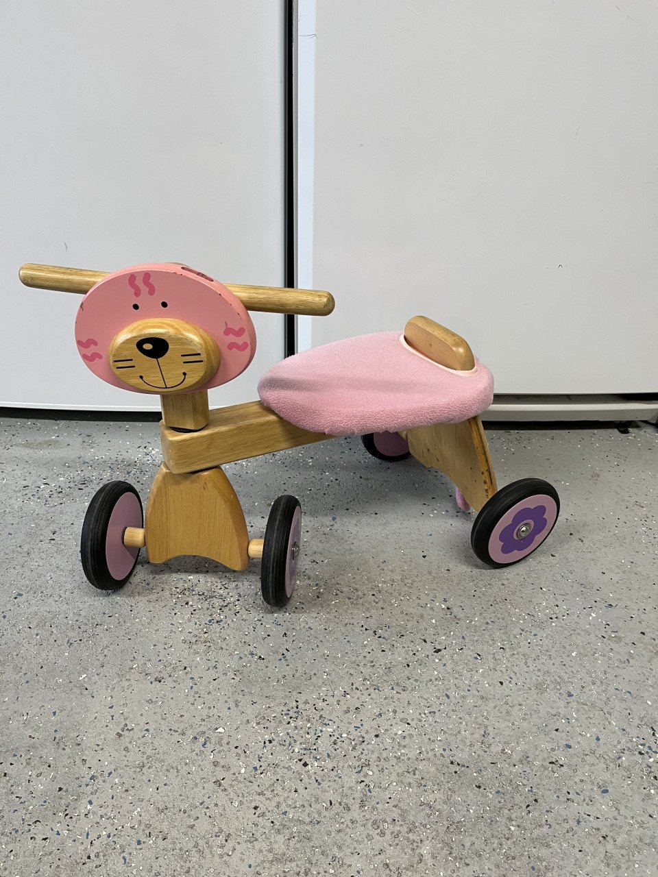 Houten loopfiets