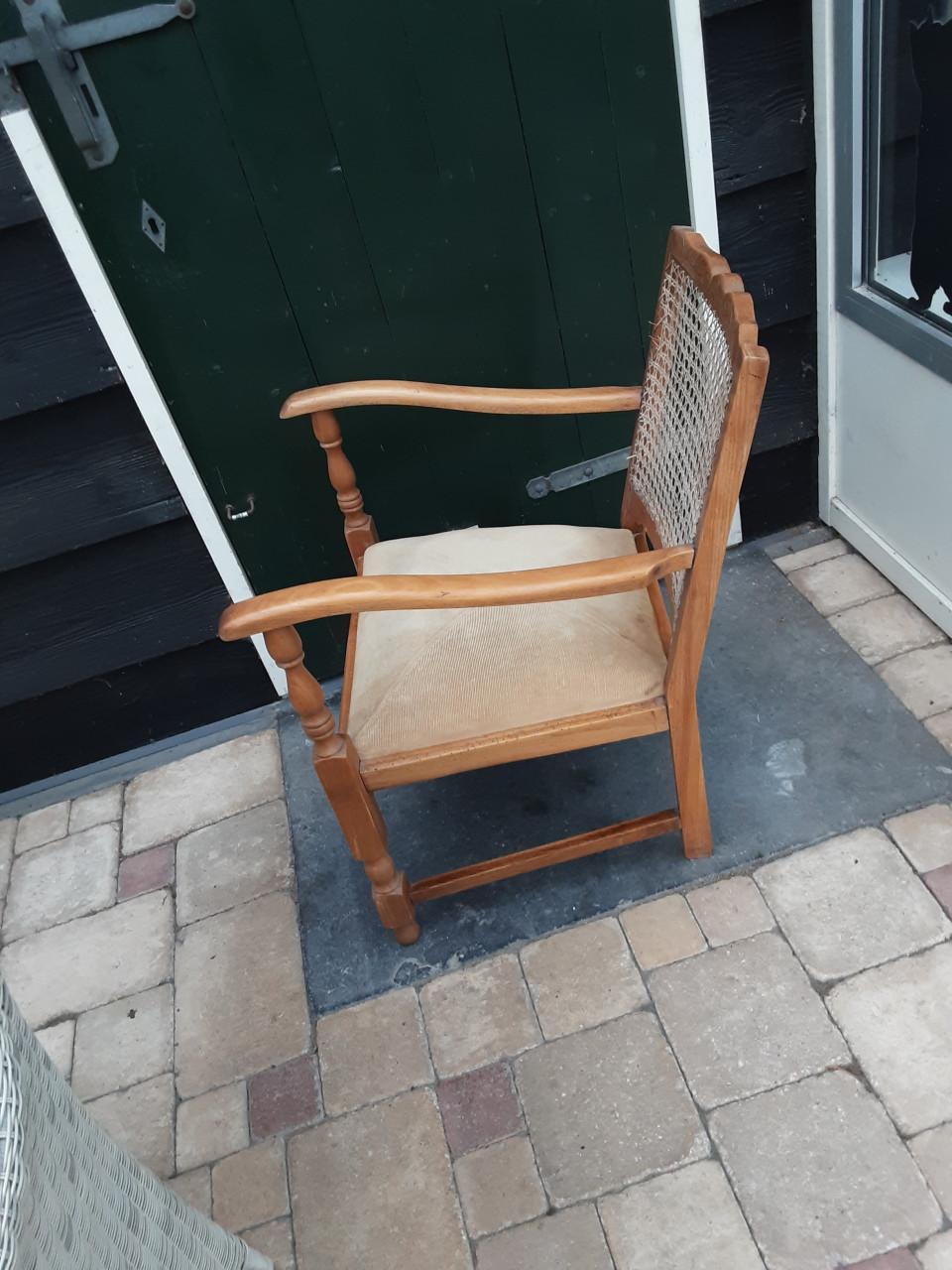 Oud Vintage stoeltje