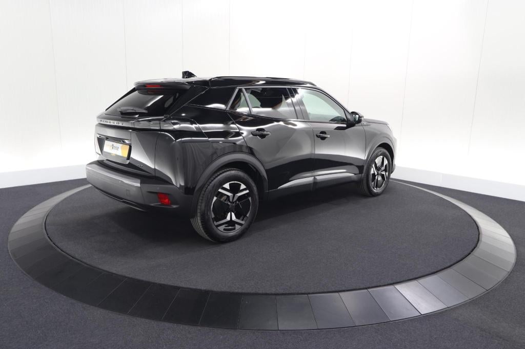 Peugeot E-2008 ev gt 54 kwh | 11 kw lader | warmtepomp | camera | alcantara