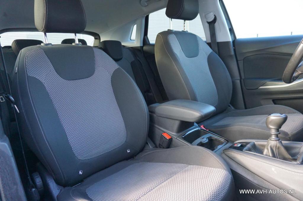 Opel Grandland X 1.2 turbo 120 jaar edition