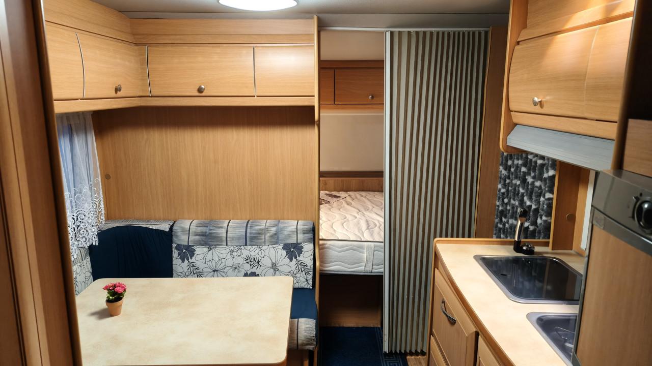 Merk: ACE :Vacancy 511 cdl stapelbed. Deze 6-persoons caravan