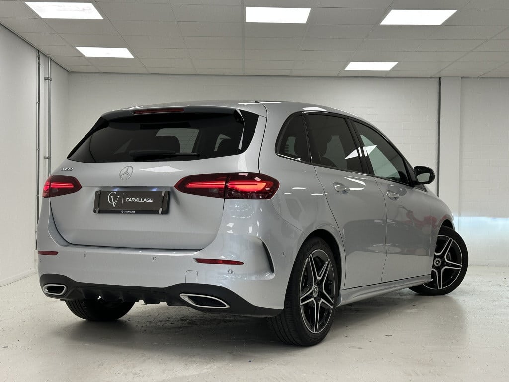 Mercedes-Benz B-Klasse 180 amg premium plus | verw. stuur | memory stoelen 