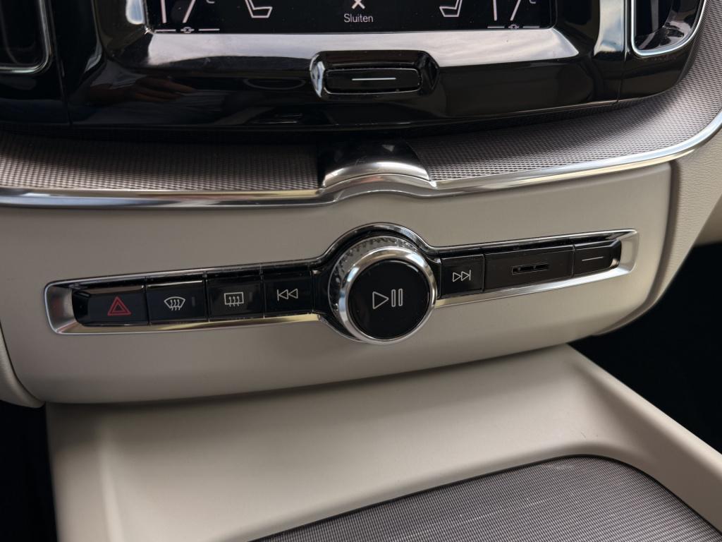 Volvo XC60 2.0 t8 twin engine awd inscription | harman kardon | pano. | ele