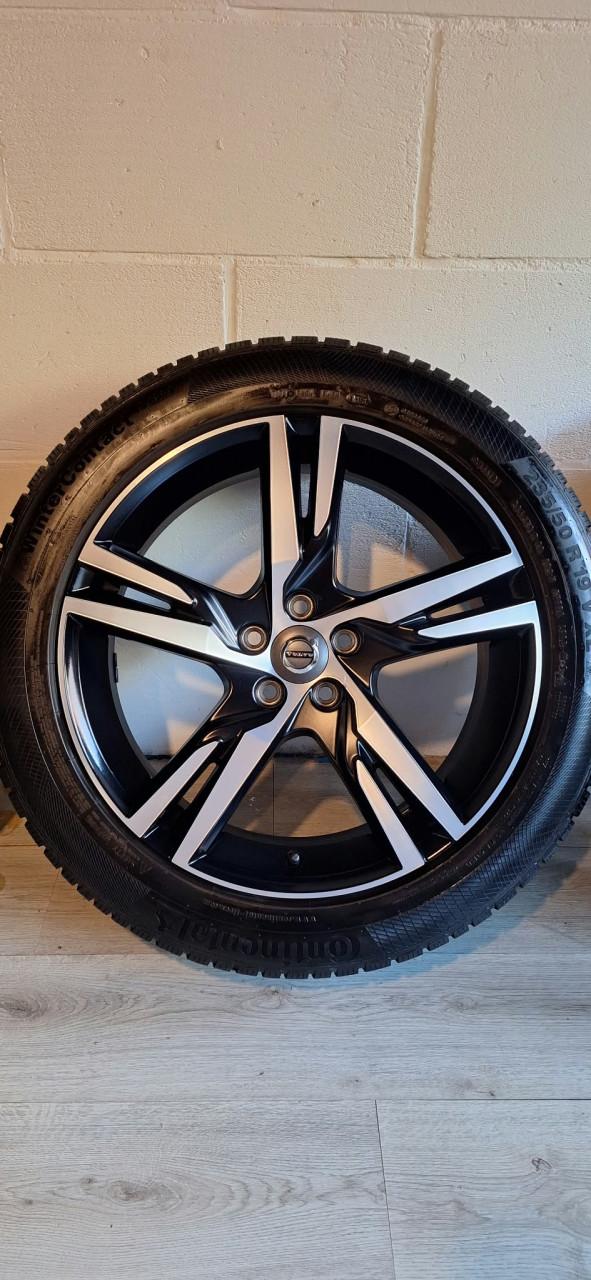 Originele Volvo R-Design 19" velgen XC60 XC40 + winterbanden