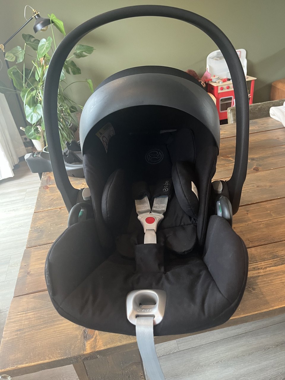 Cybex cloud z2 i size met base