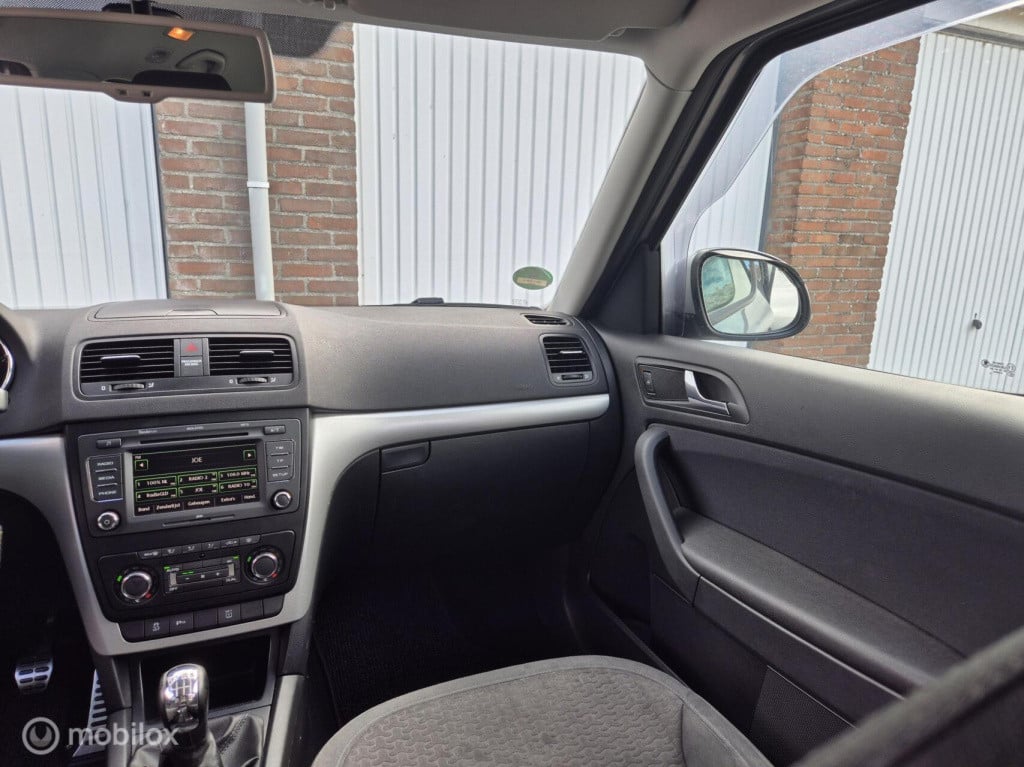 Skoda Yeti 1.2 tsi elegance / origineel nl / cruisecontrol / trekhaak