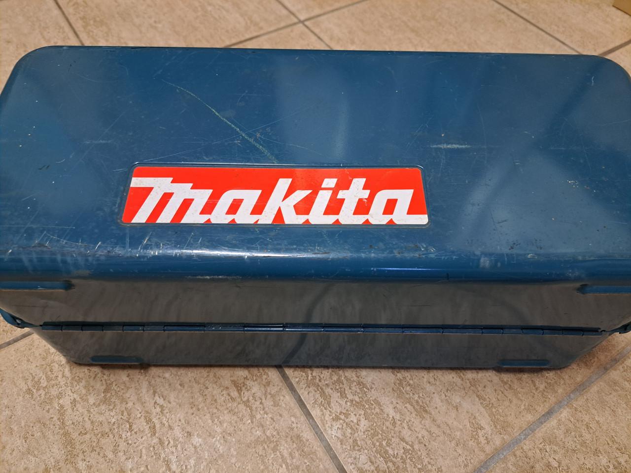 Makita schaaf type 1901 compleet in metalen box
