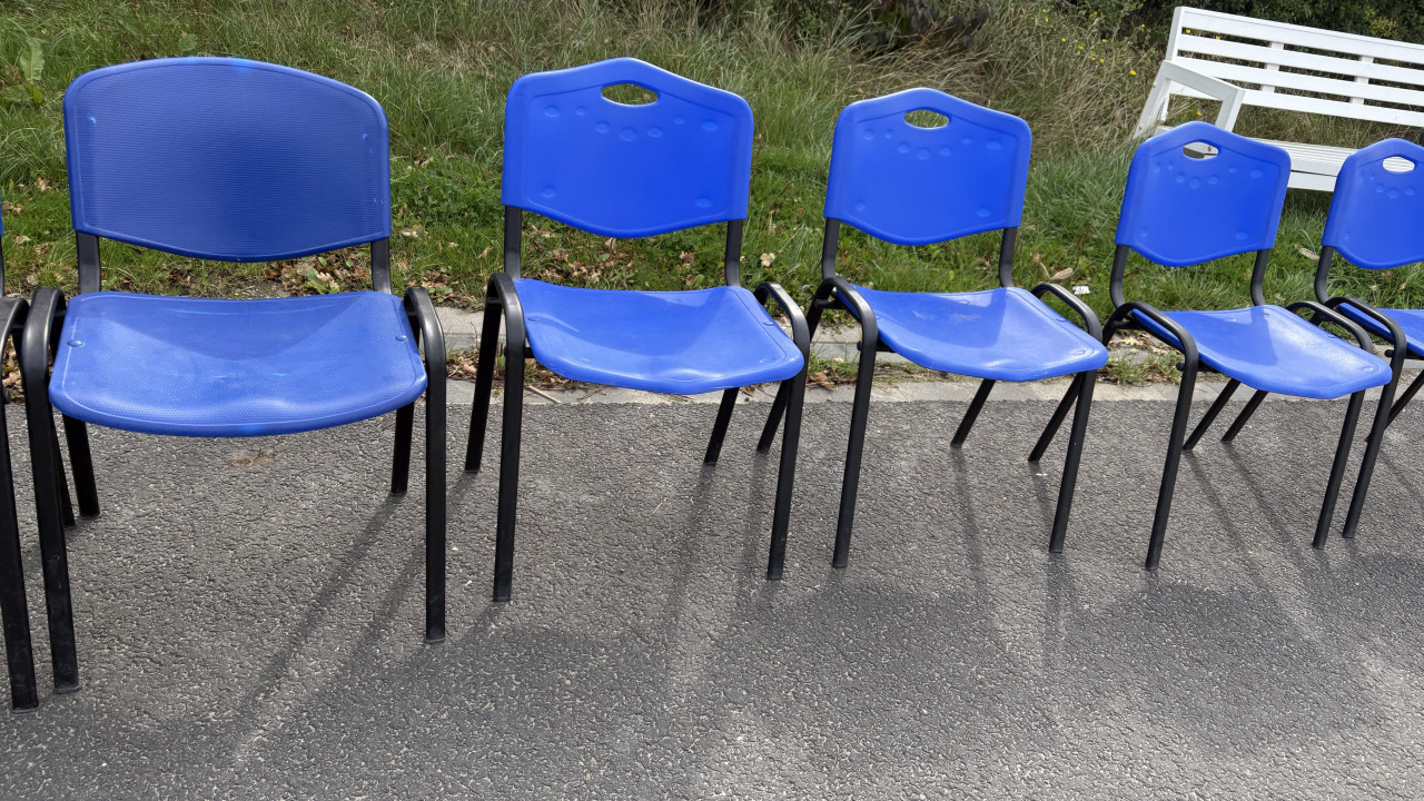 Opstabelbare stoelen kantinestoelen