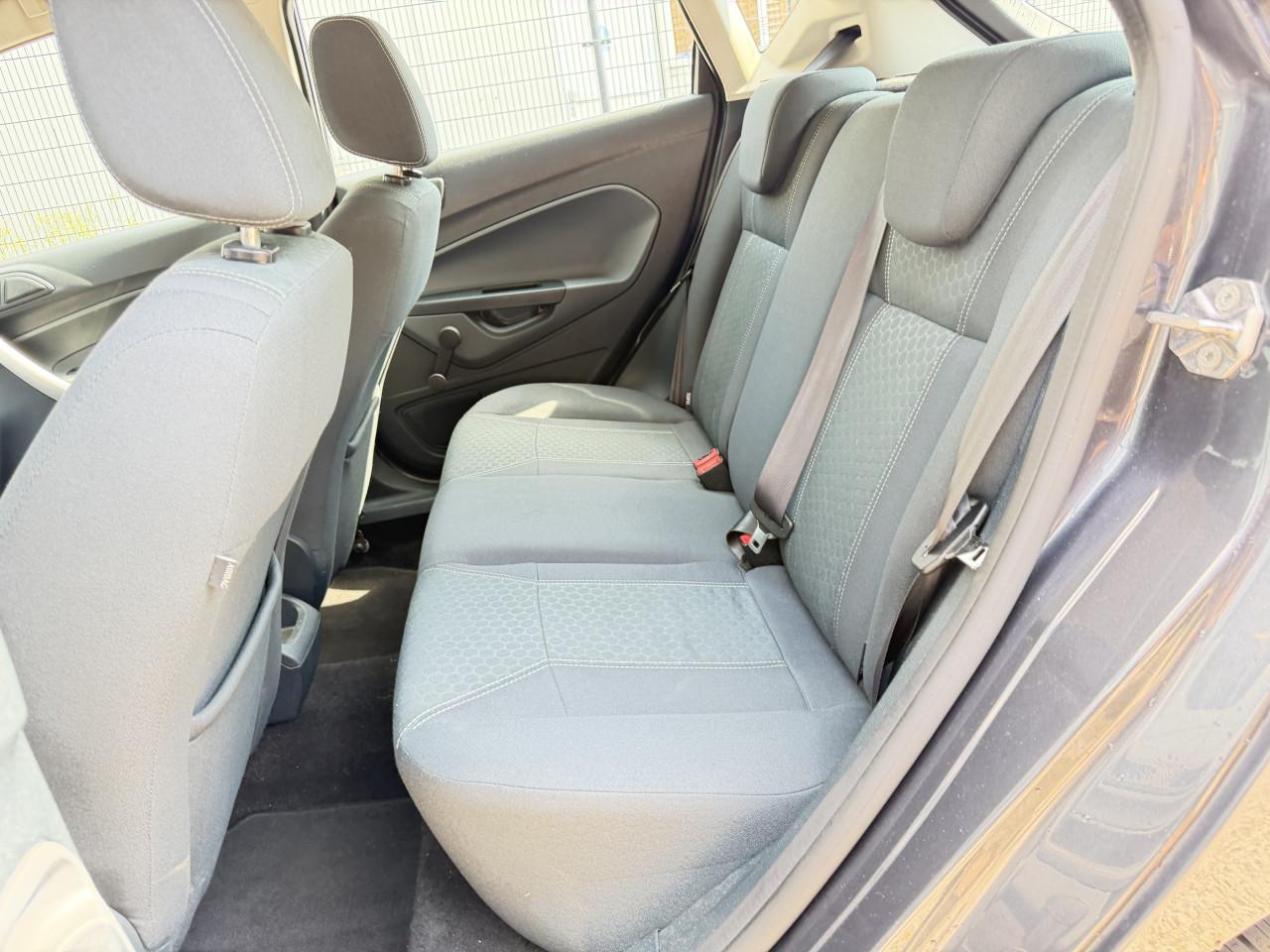 Ford Fiësta 1.6 Ti-vct 88KW Titanium 5DR 2009 Grijs Airco Apk Nap