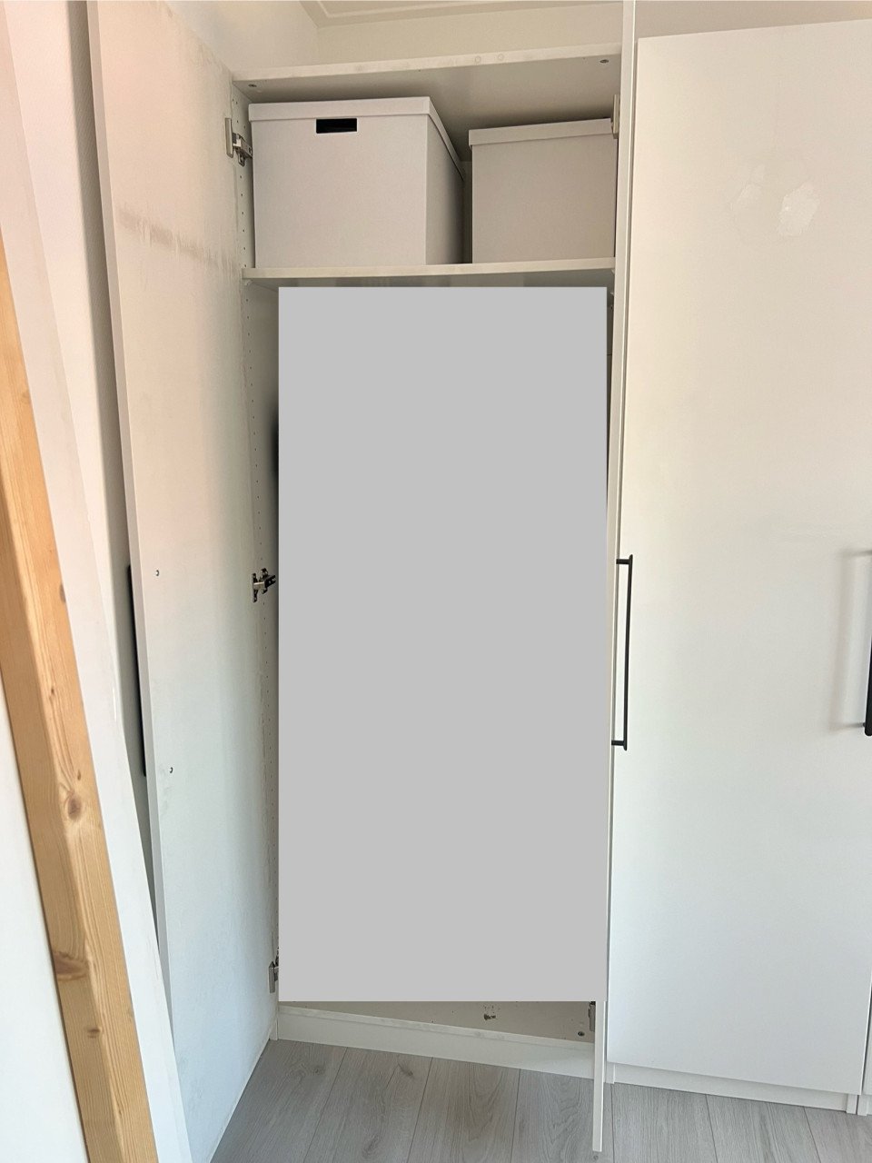 Ikea pax kast met glanzende deuren