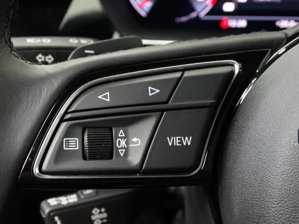 Audi A3 35 tfsi 150pk s tronic s line edition