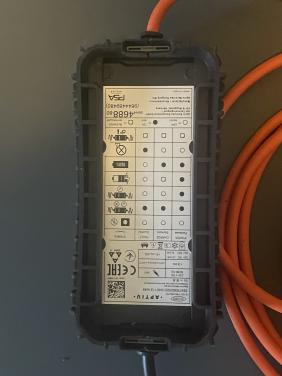 Laadkabel elektrische auto - op 220 stroom