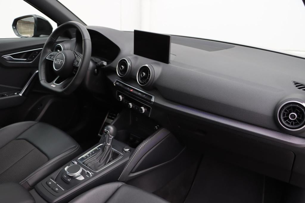 Audi Q2 35 tfsi s edition 150pk s tronic