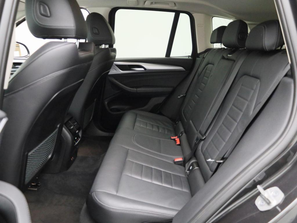 BMW X3 xdrive30e | automaat | climate control | virtual cockpit | apple car