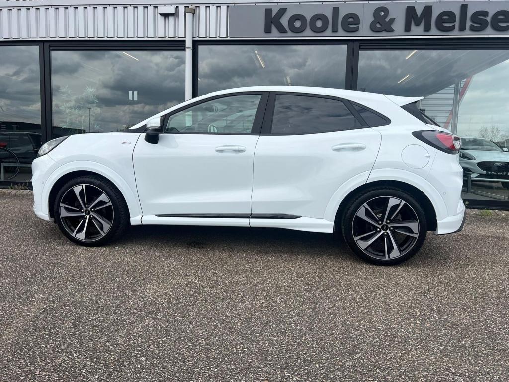 Ford Puma 1.0i ecoboost hybrid 155pk st-line x , panodak , 19inch , winterp