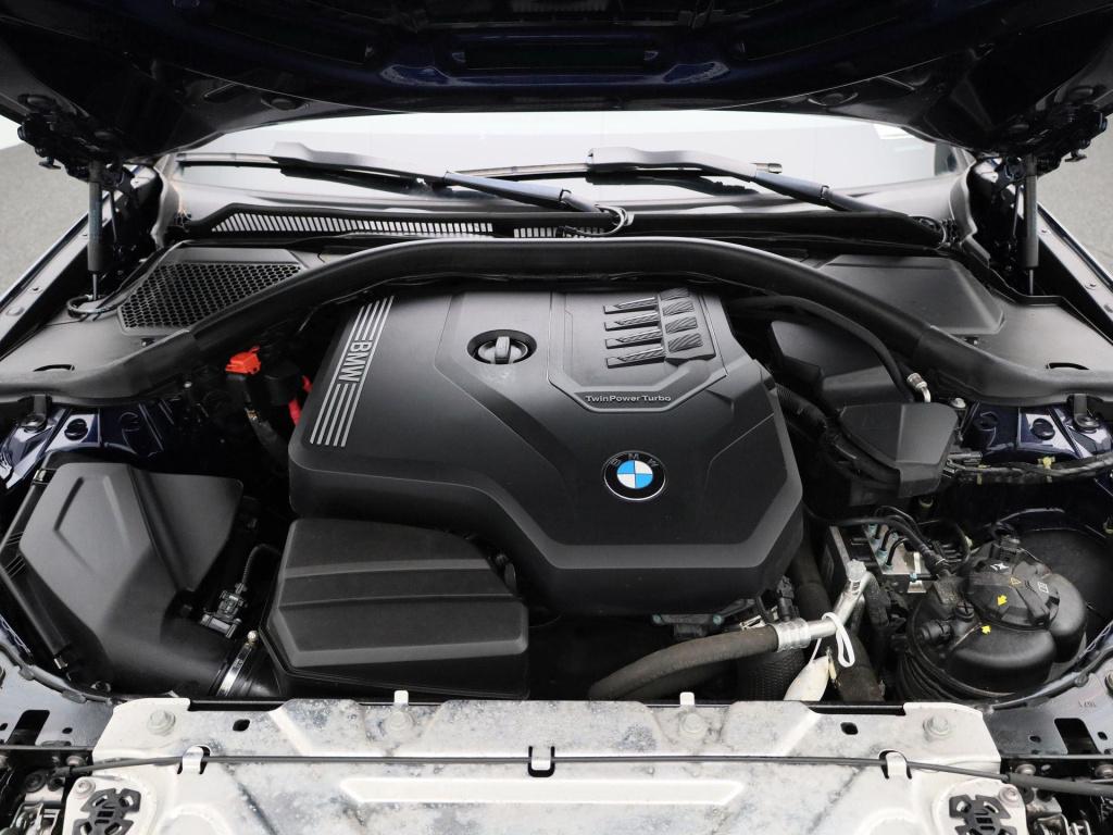 BMW 3-serie touring 318i sport line | automaat | apple carplay / android au