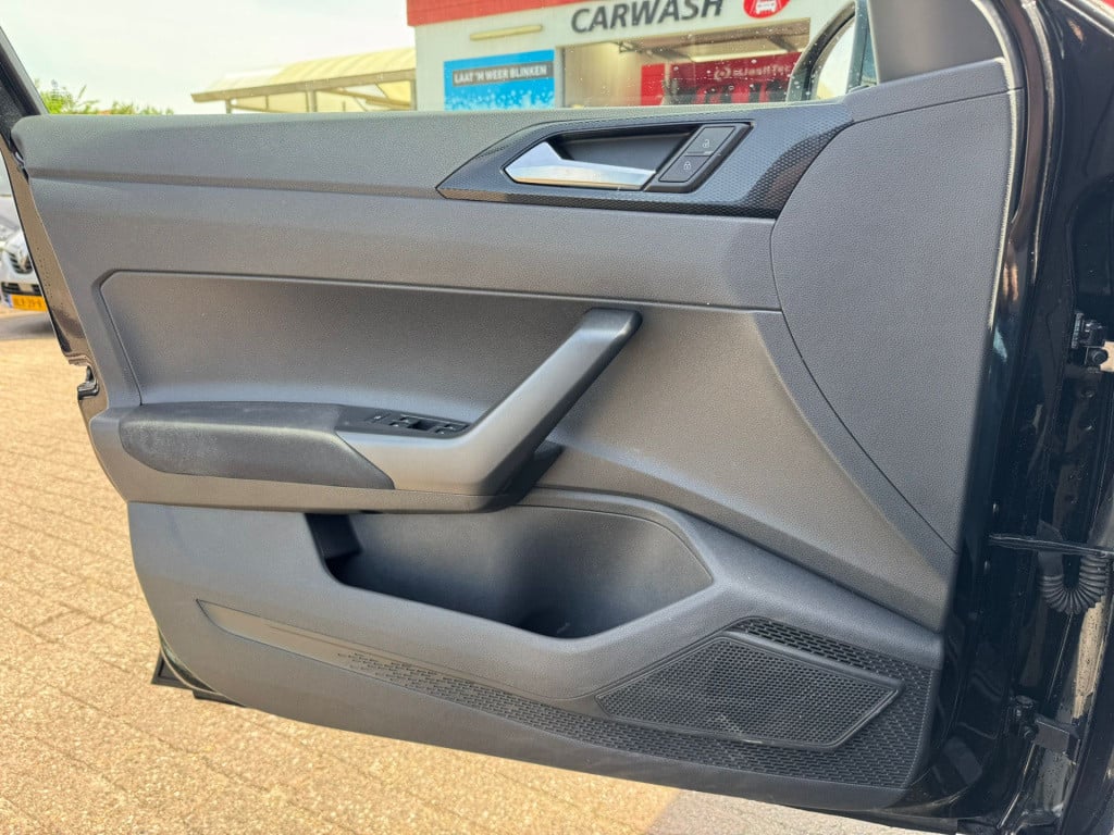 Volkswagen Polo 1.0 tsi life edition