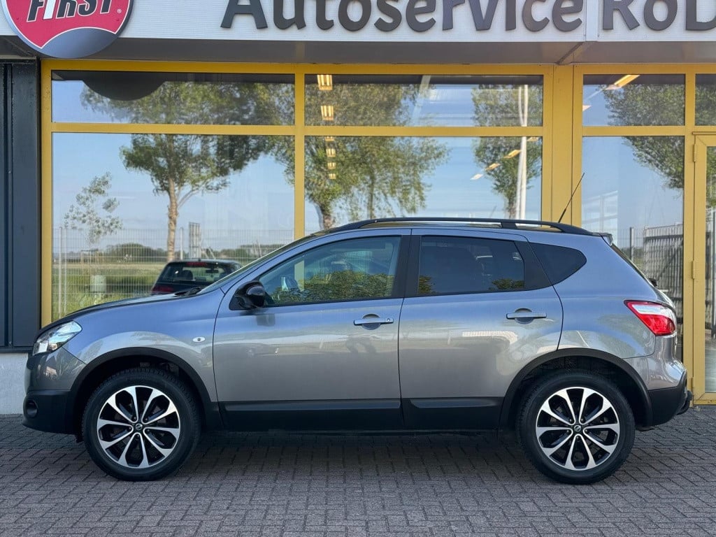 Nissan Qashqai 1.6 360