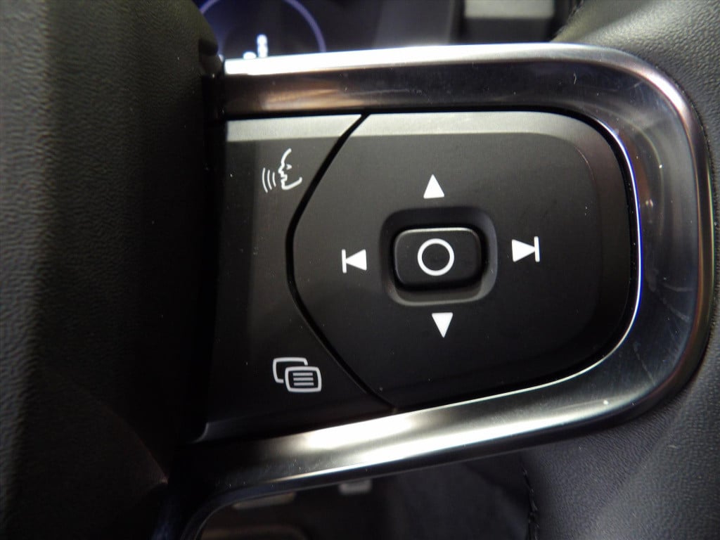 Volvo XC40 t4 twin engine 211pk geartronic r-design