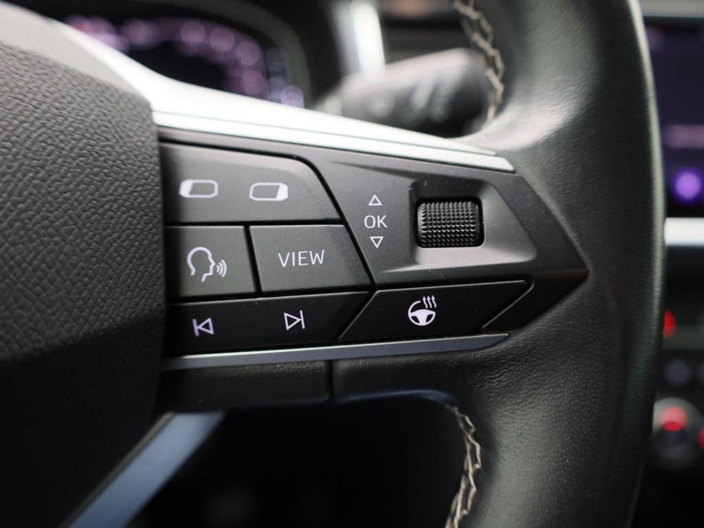 Seat Ateca 1.5 tsi style business intense | navigatie | apple carplay / and