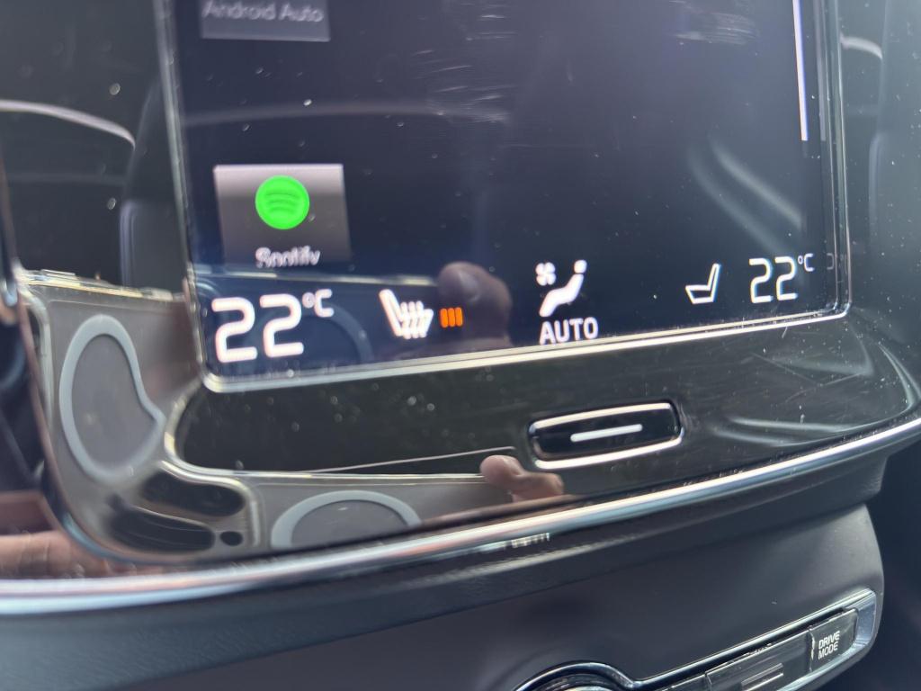 Volvo XC40 2.0 d3 r-design | camera | led | 19 "| leder |  panoramadak | tr