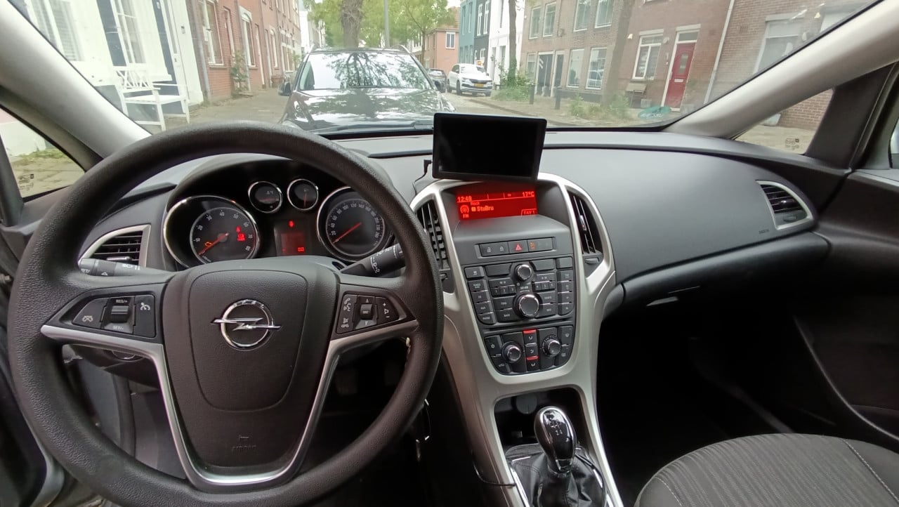 Nette, goed onderhouden Opel Astra station wagon
