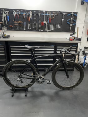 Sensa Giulia Full Carbon Racefiets zeer nette staat !!!
