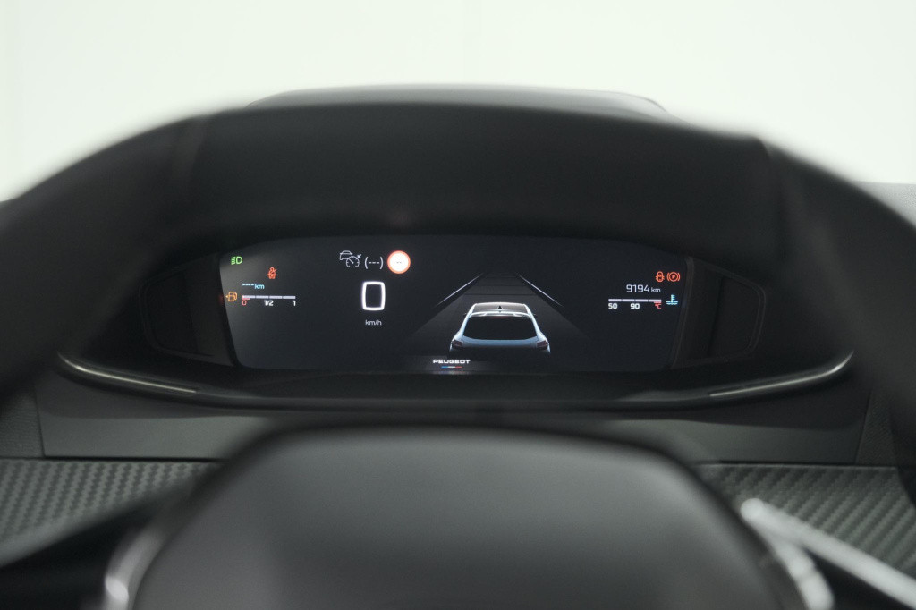 Peugeot 208 puretech 100 allure | 360 camera | dodehoekdetectie | stoelverw