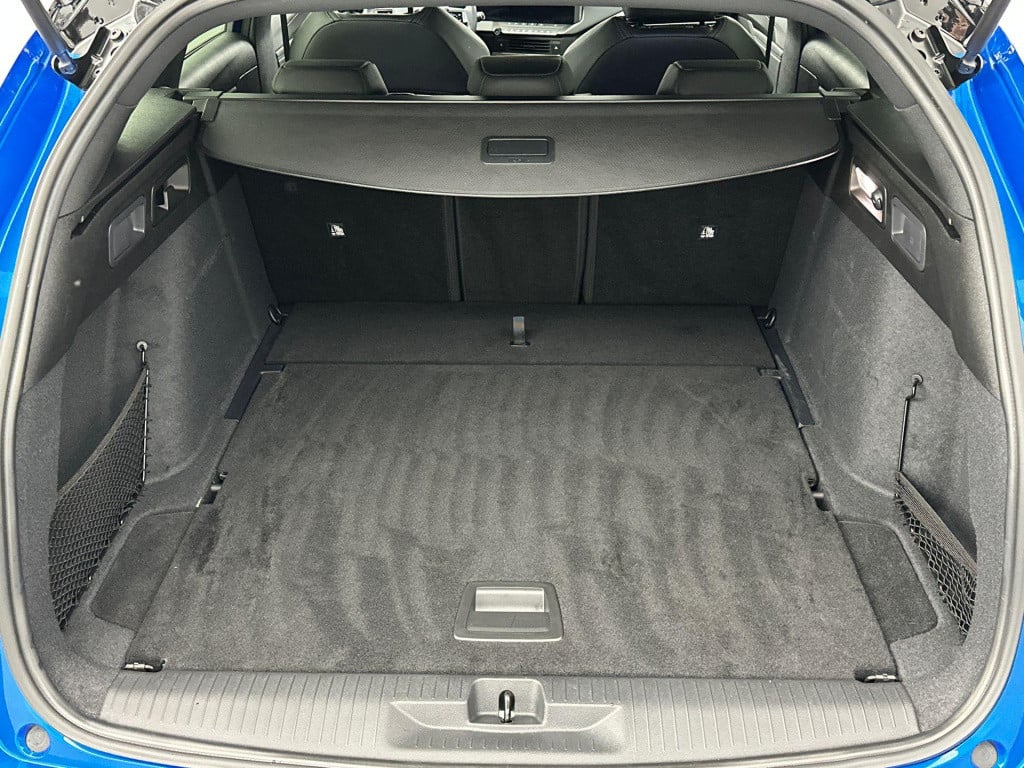 Opel Astra sports tourer 1.2 turbo gs | navigatie | apple carplay/android a