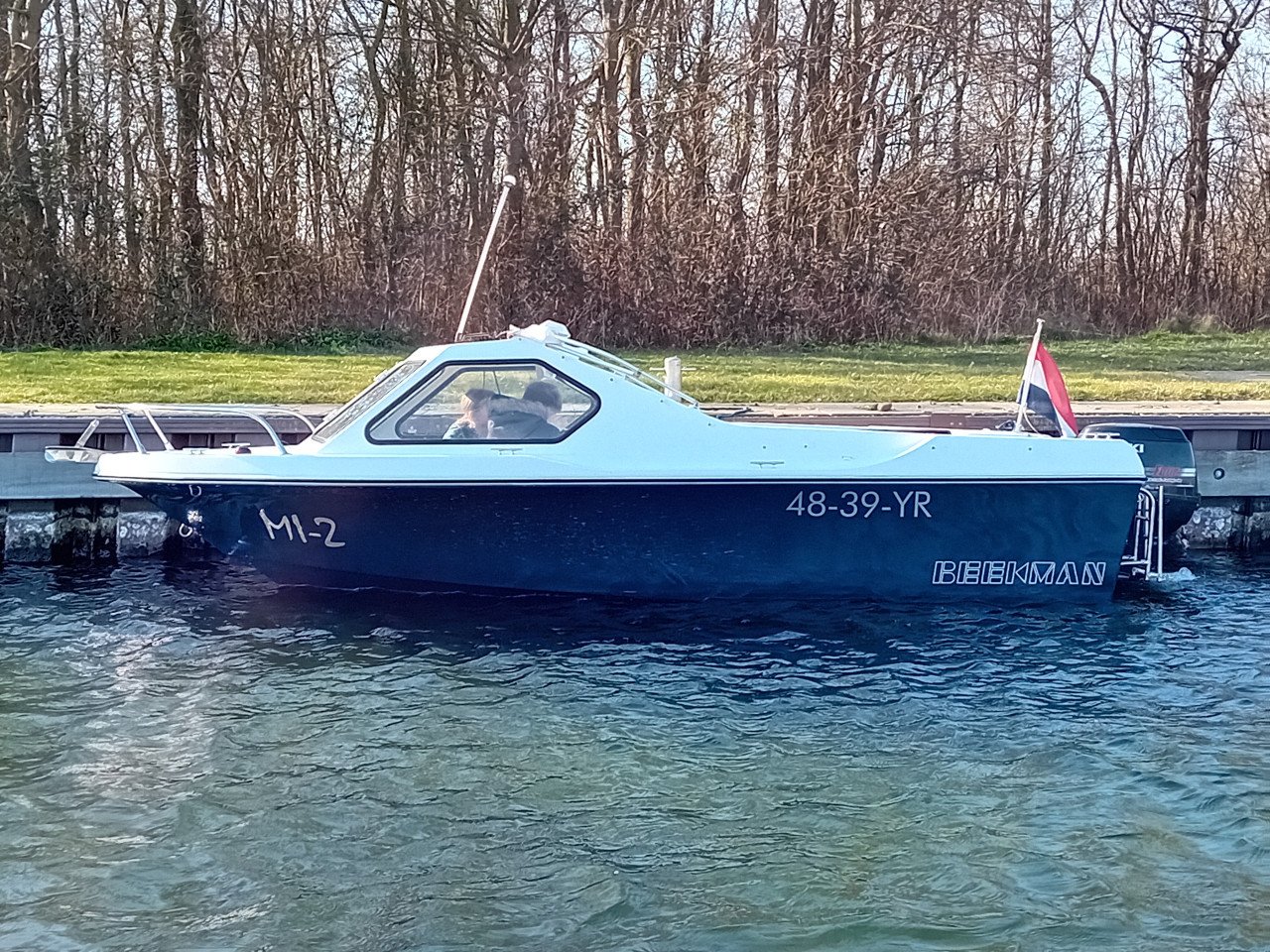 Motorboot Beekman 505 + 50pk Suzuki + zeilkap + trailer
