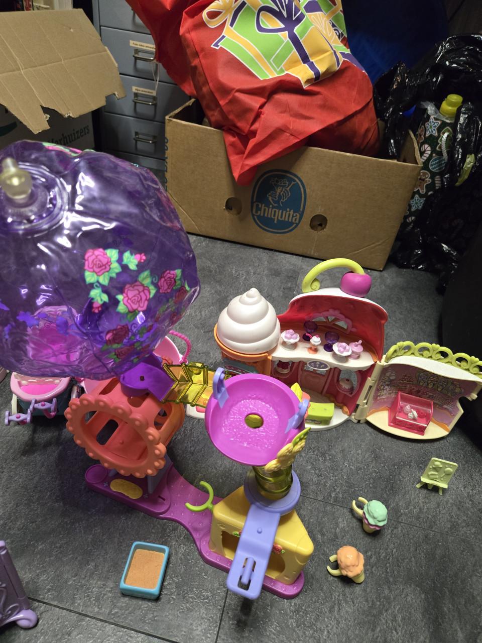 SUPERAANBIEDING.Hele grote verzameling My little pony, incl. 19 pony's