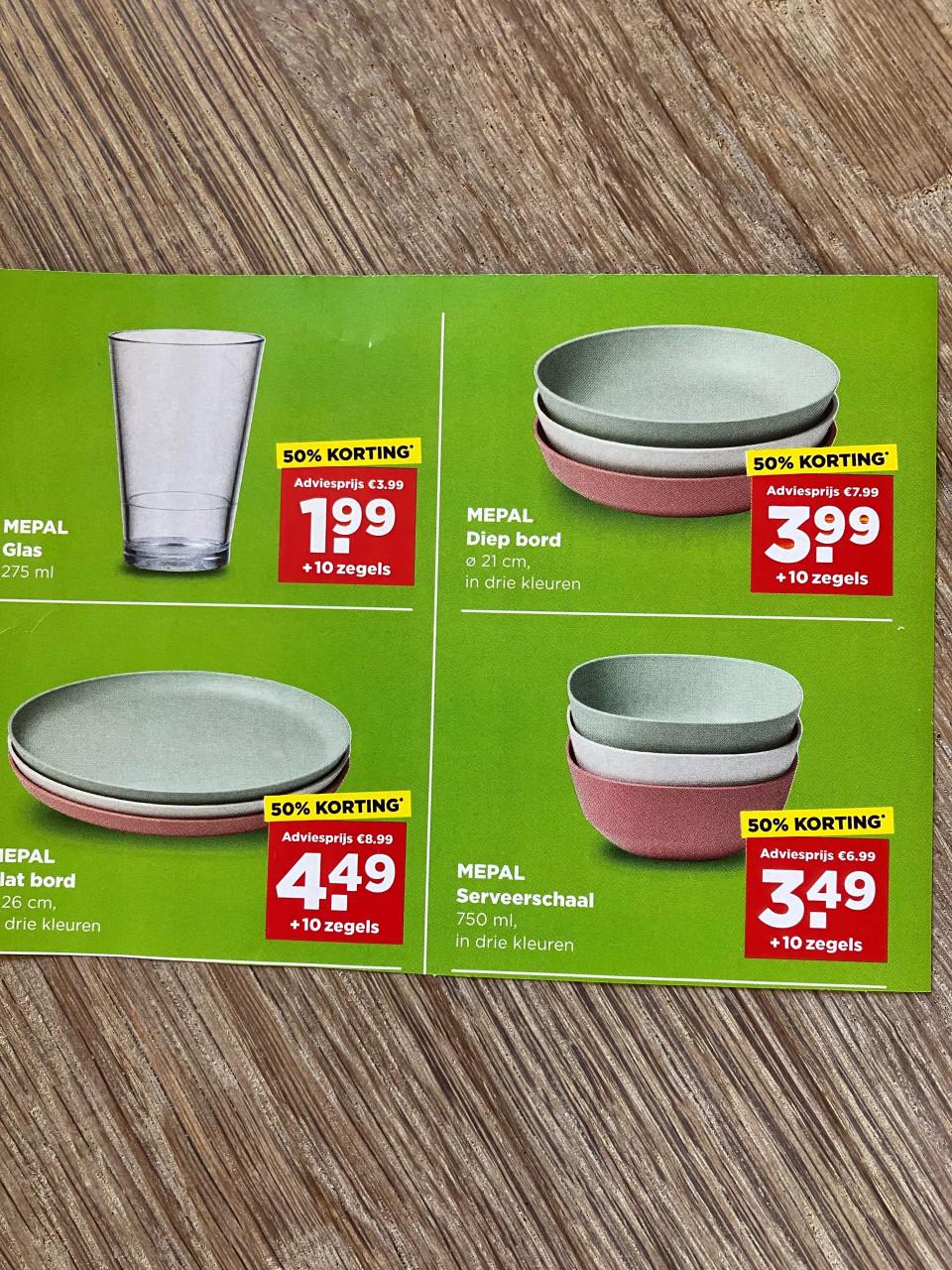 Plus zegels buiten servies