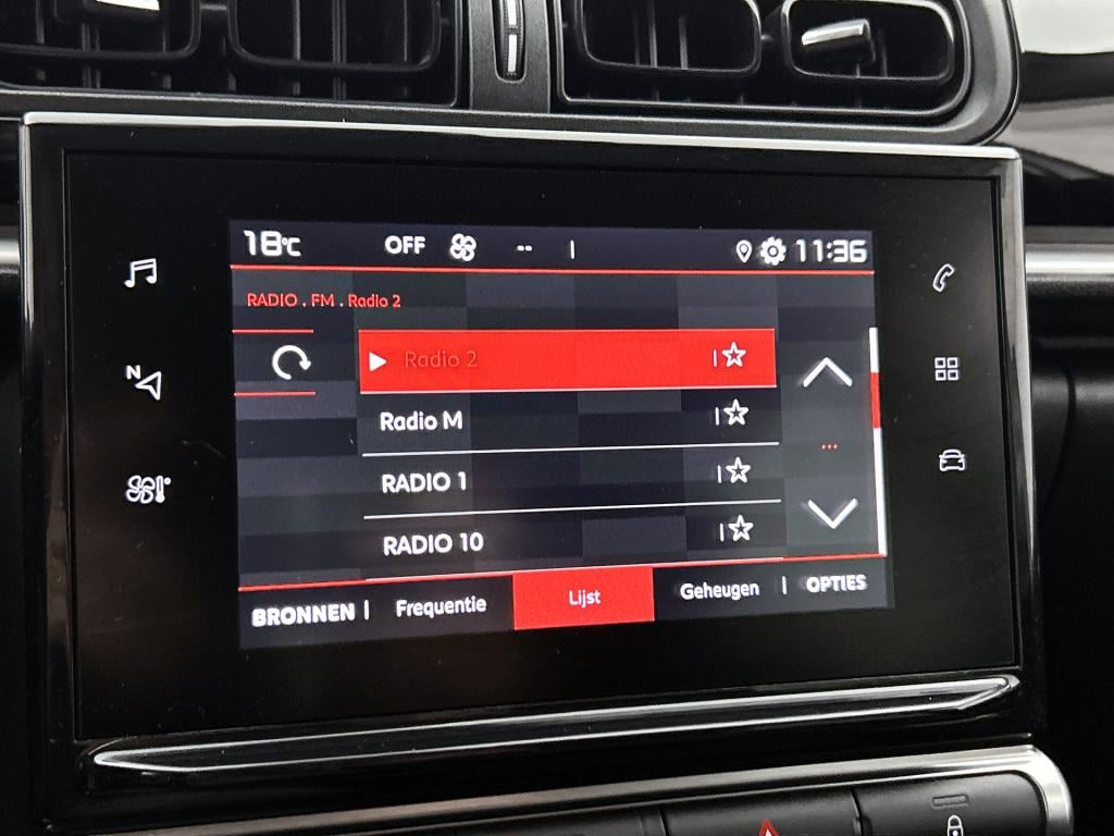 Citroen C3 82 pk shine | rijklaar | trekhaak | stoelverwarming | apple carp