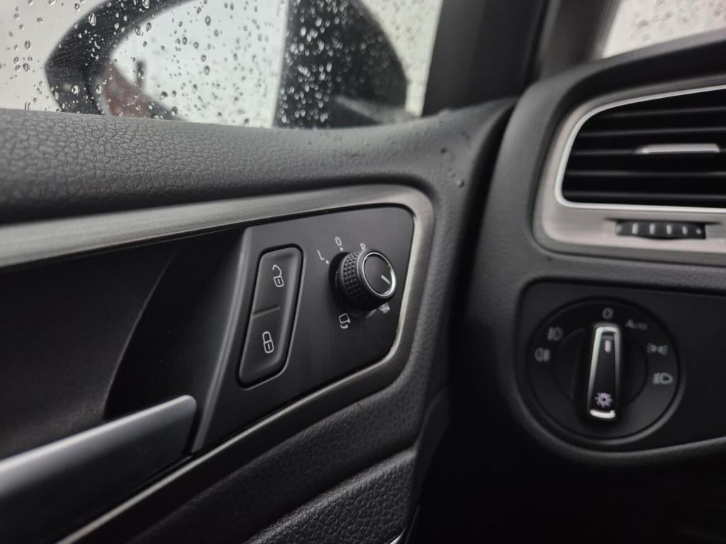 Volkswagen Golf 1.2 tsi comfortline /1e eigenaar / automaat / massagestoel 