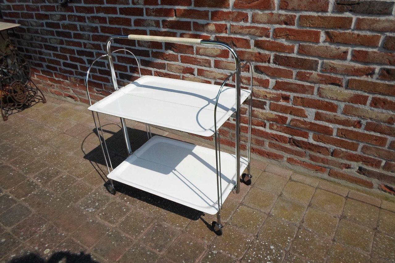 Vintage Raquer Trolly Wit Chroom