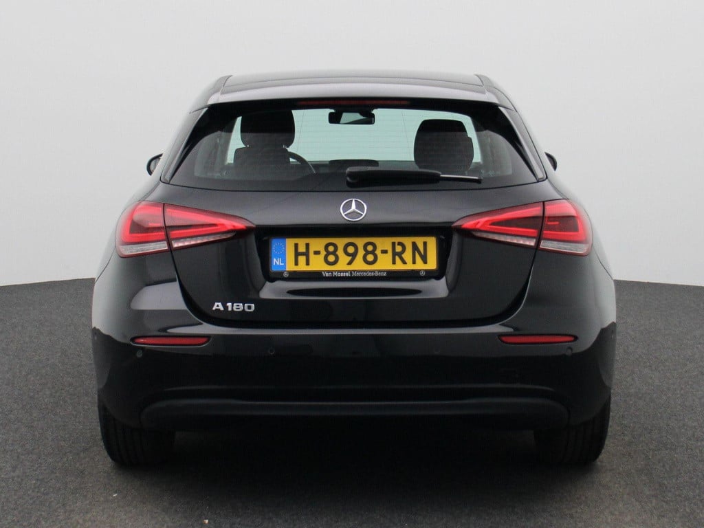 Mercedes-Benz A-Klasse 180 business solution | automaat | virtual cockpit |