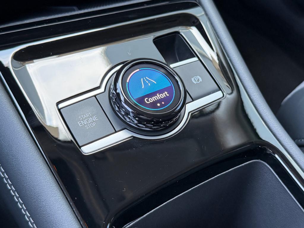 Volkswagen Tiguan 1.5 ehybrid elegance 204pk | trekhaak | all-season | dode
